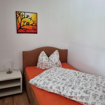 Ferienwohnung Editha Mit Wintergarten Katzow ภายนอก รูปภาพ